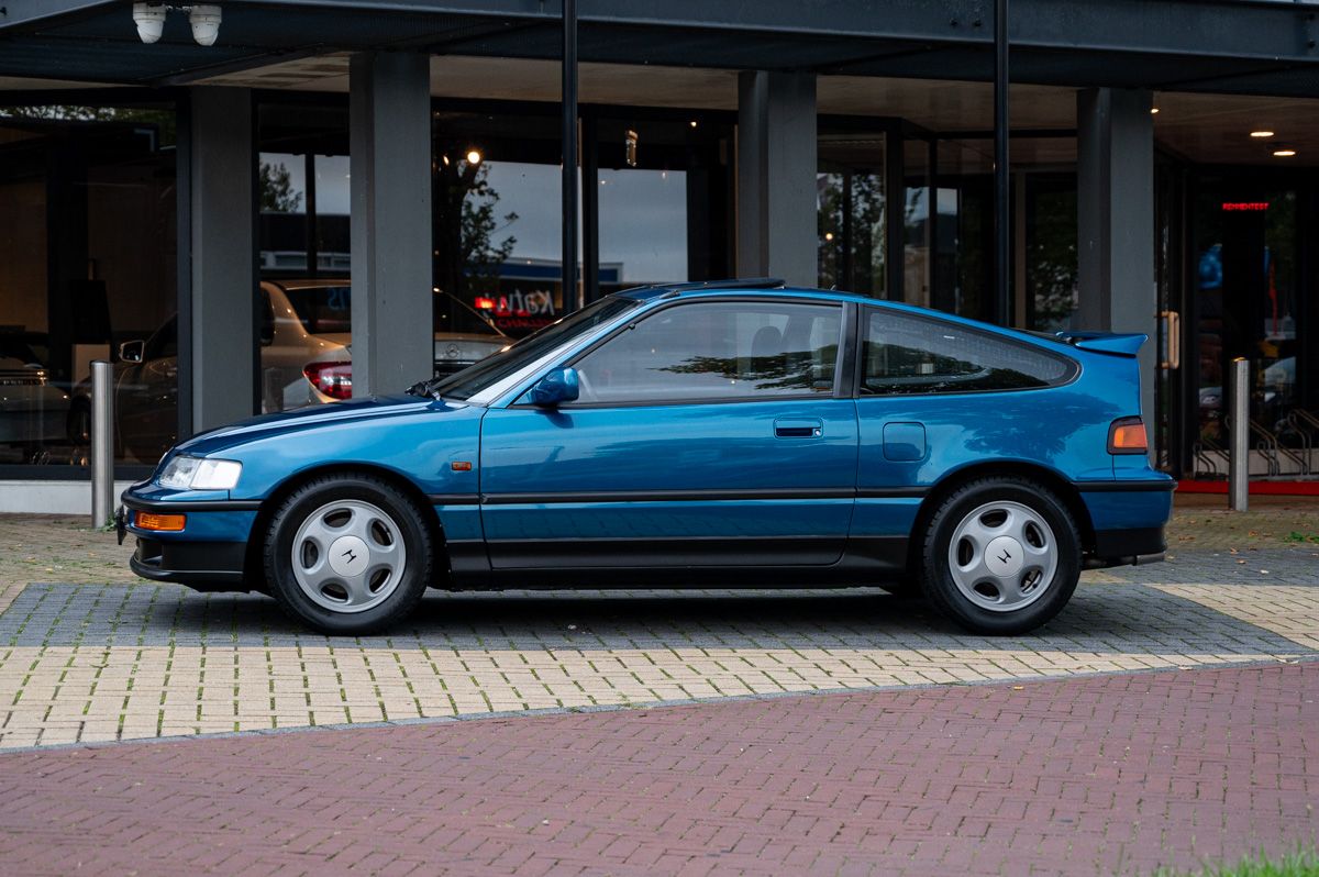 Honda CRX (1991) — صورة 2