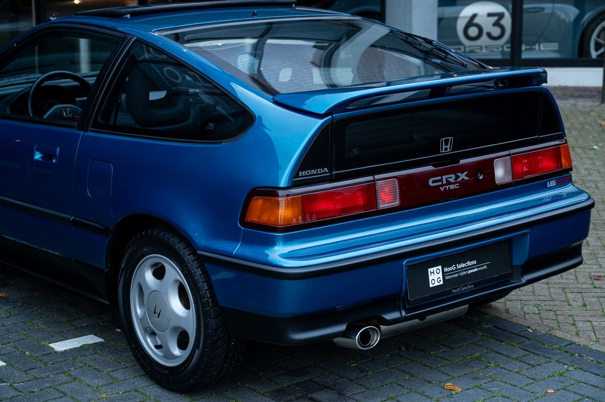 Honda CRX (1991) — صورة 11