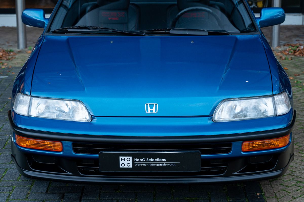 Honda CRX (1991) — صورة 8