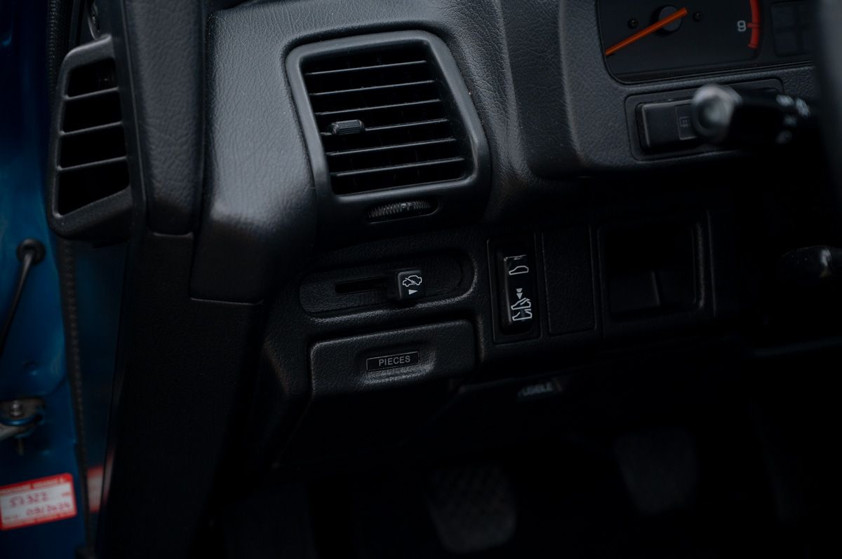 Honda CRX (1991) — صورة 55