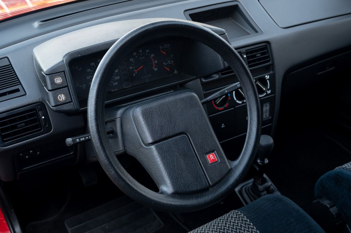 Citroën BX GTI (1988) — Foto 54