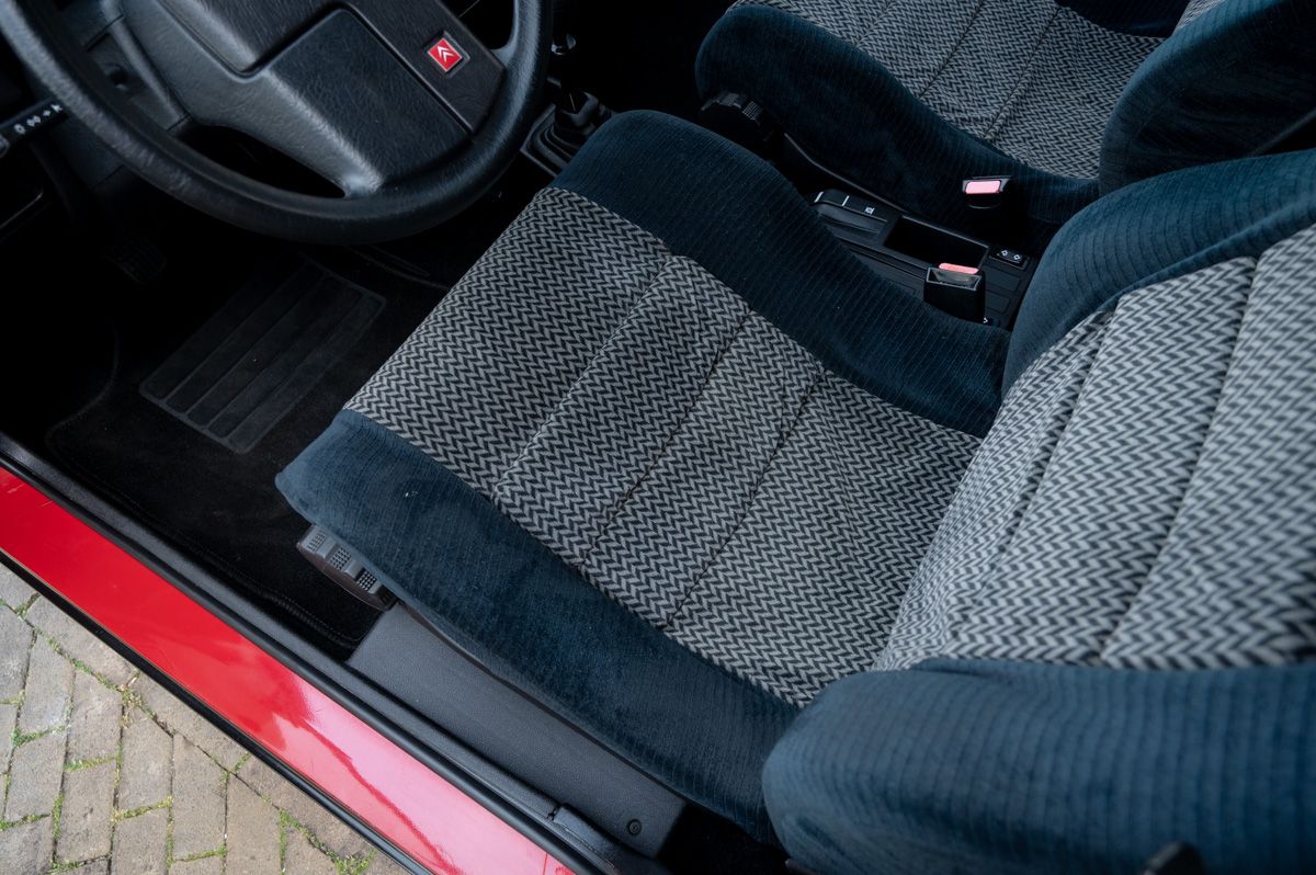 Citroën BX GTI (1988) — Foto 48
