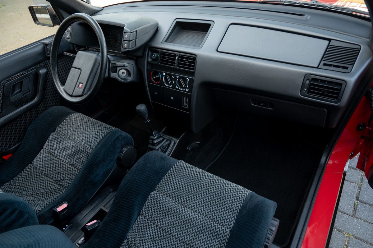 Citroën BX GTI (1988) — Foto 45