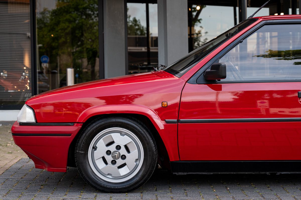 Citroën BX GTI (1988) — Foto 30