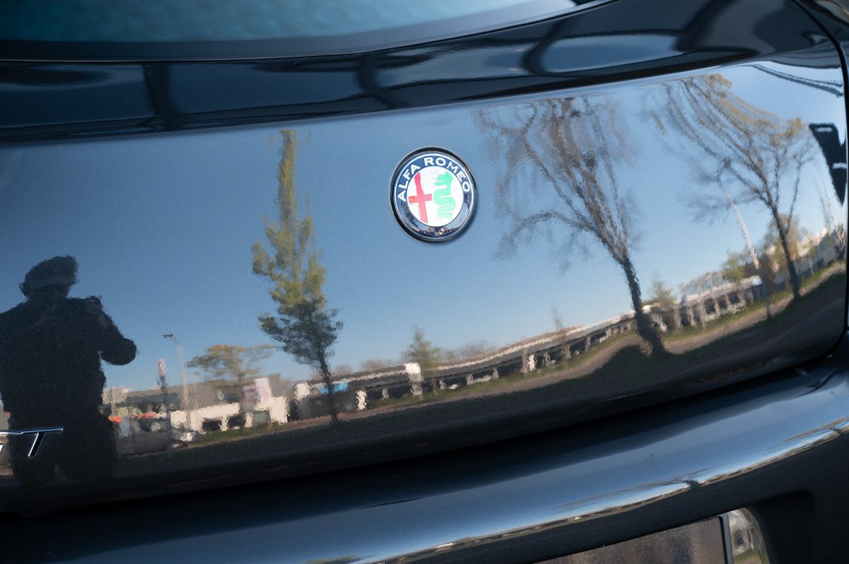 Alfa Romeo GT (2006) — foto 30