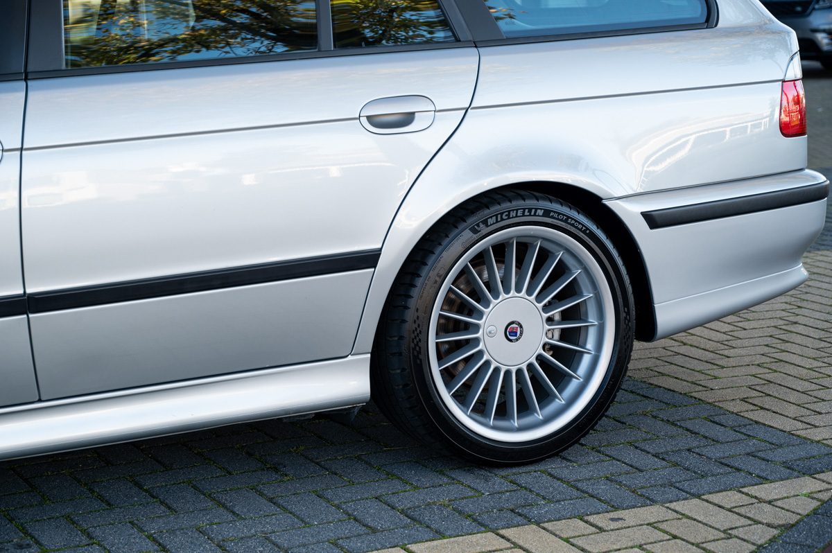 Alpina B10 (2000) — Foto 16