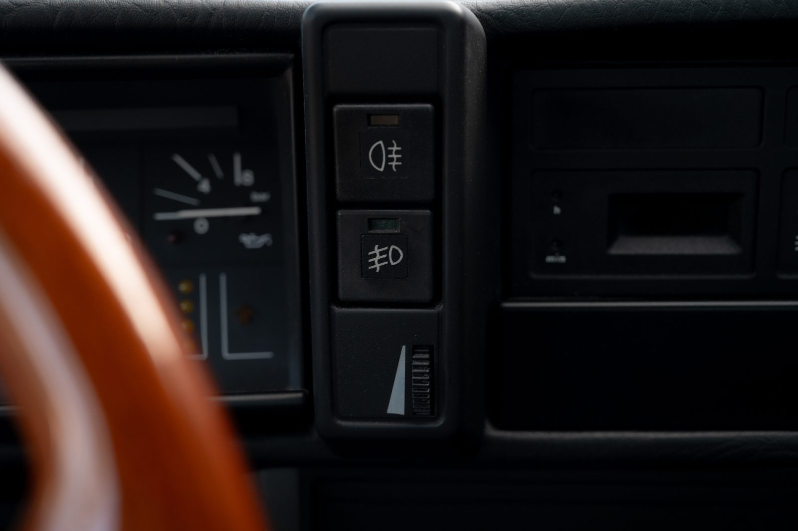 Alfa Romeo 75 (1986) — Foto 64