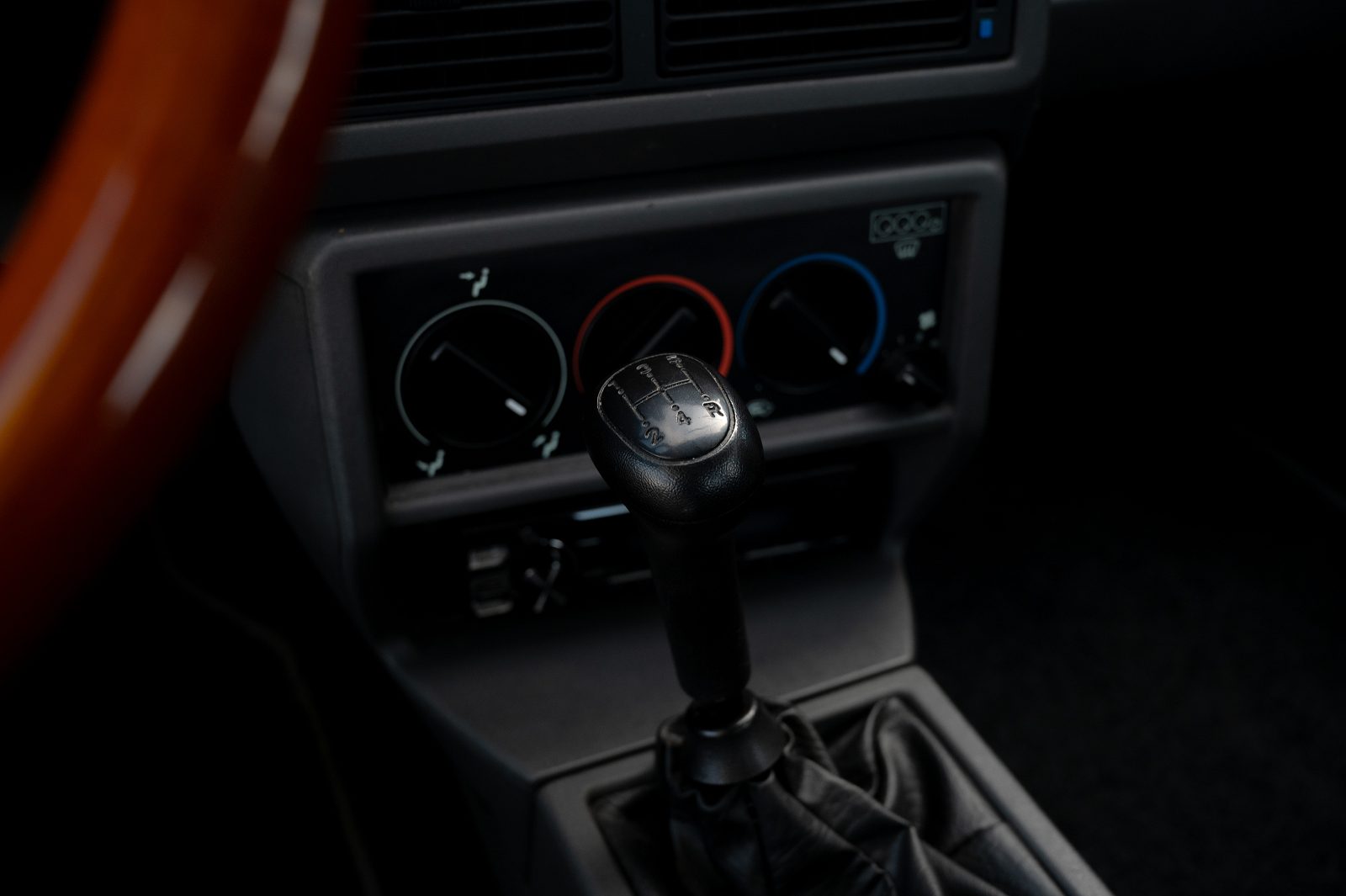 Alfa Romeo 75 (1986) — Foto 68