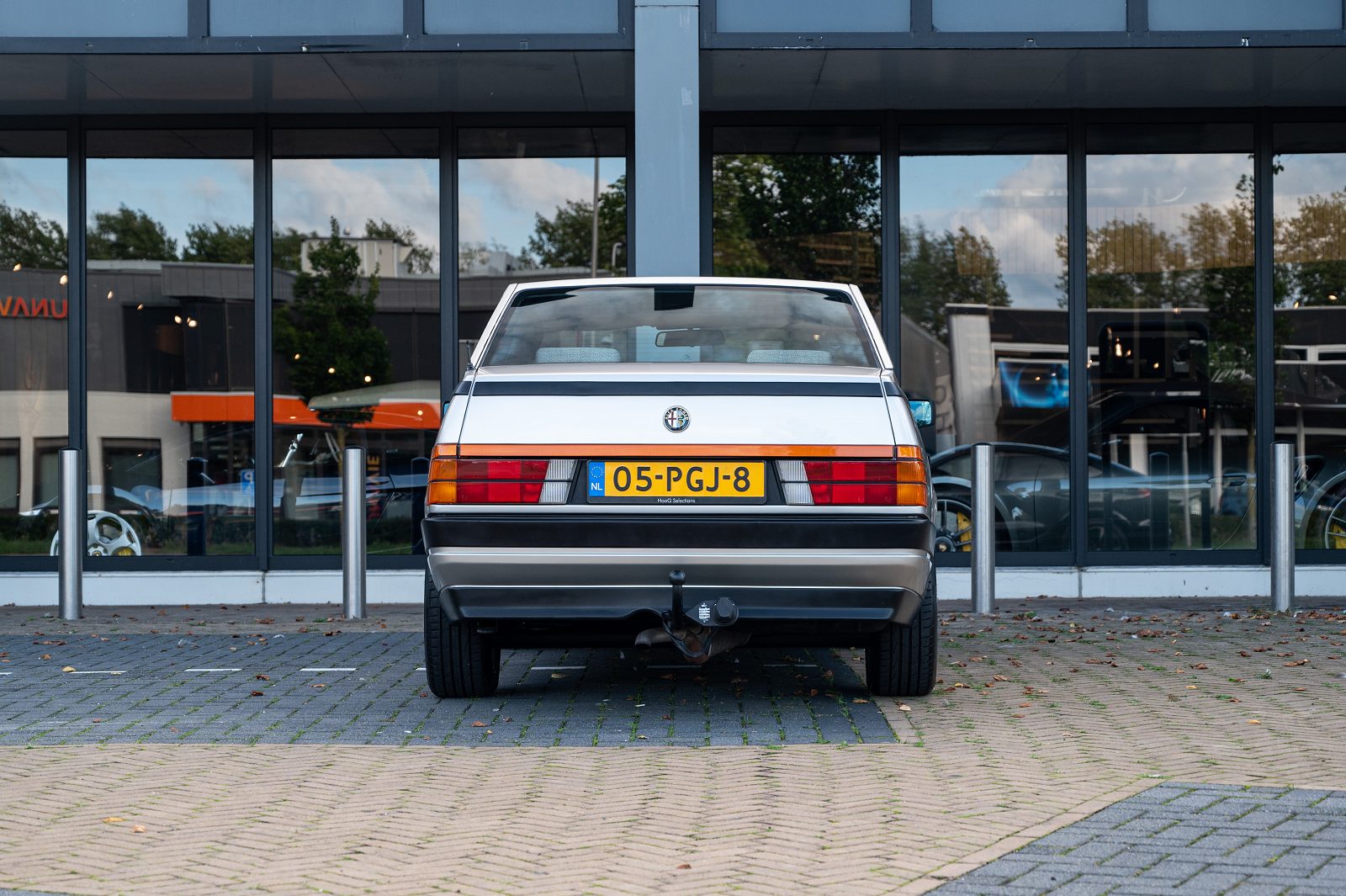 Alfa Romeo 75 (1986) — Foto 10