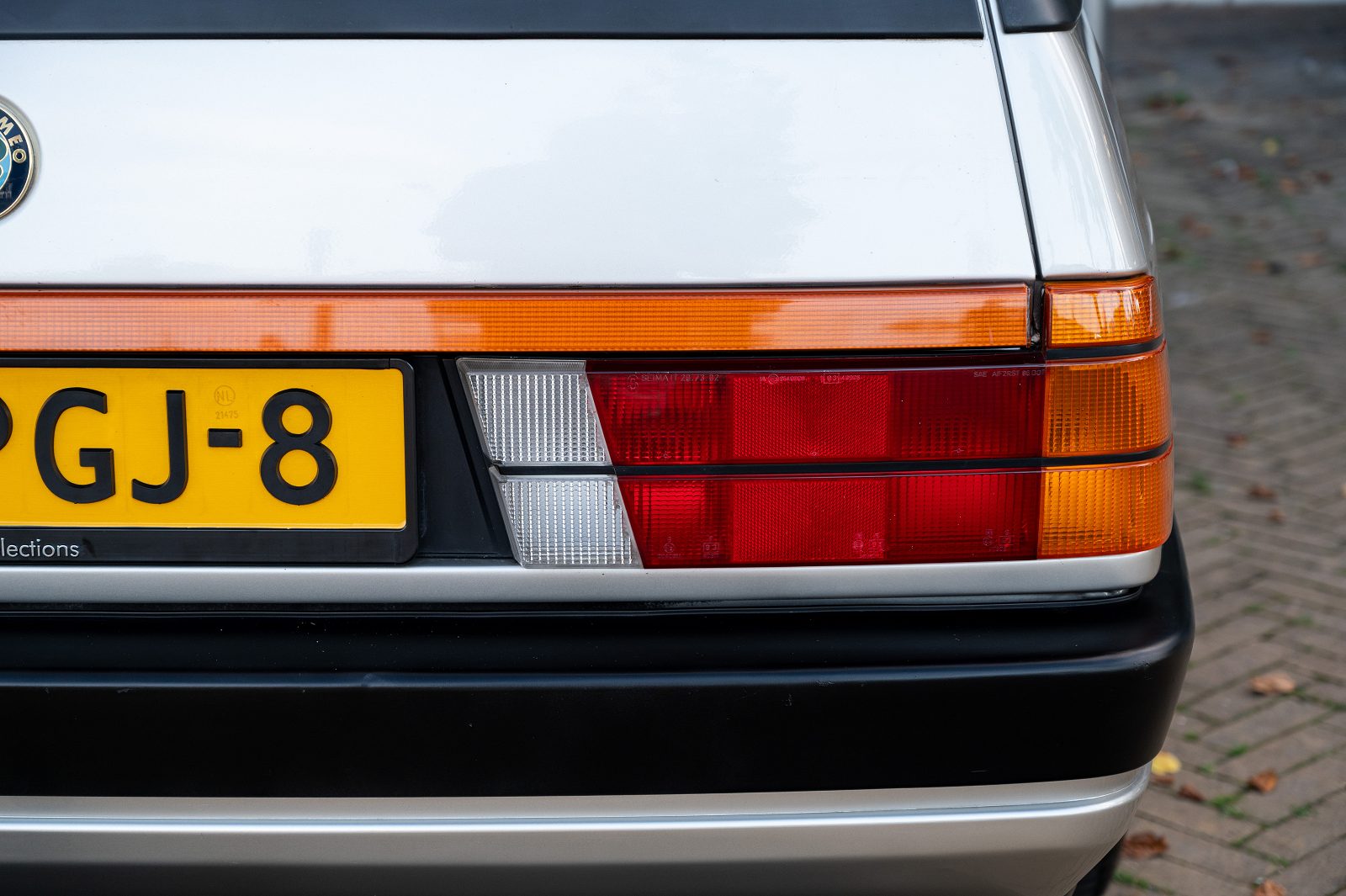 Alfa Romeo 75 (1986) — Foto 20