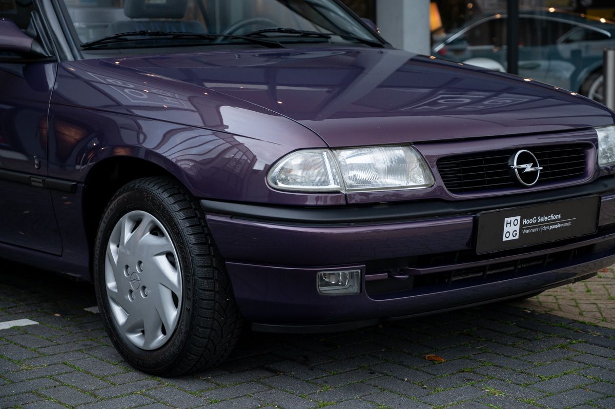 Opel Astra (1995) — photo 29