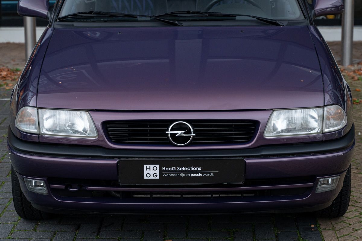 Opel Astra (1995) — photo 10