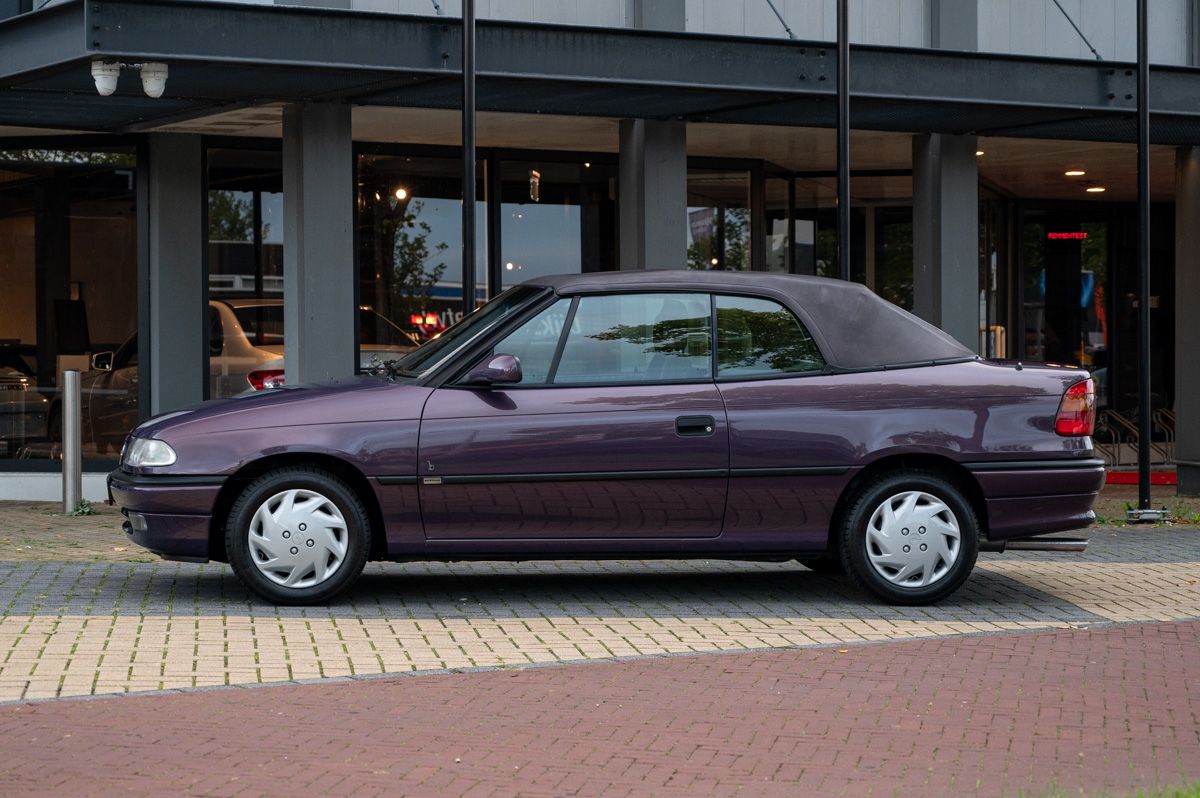 Opel Astra (1995) — photo 2