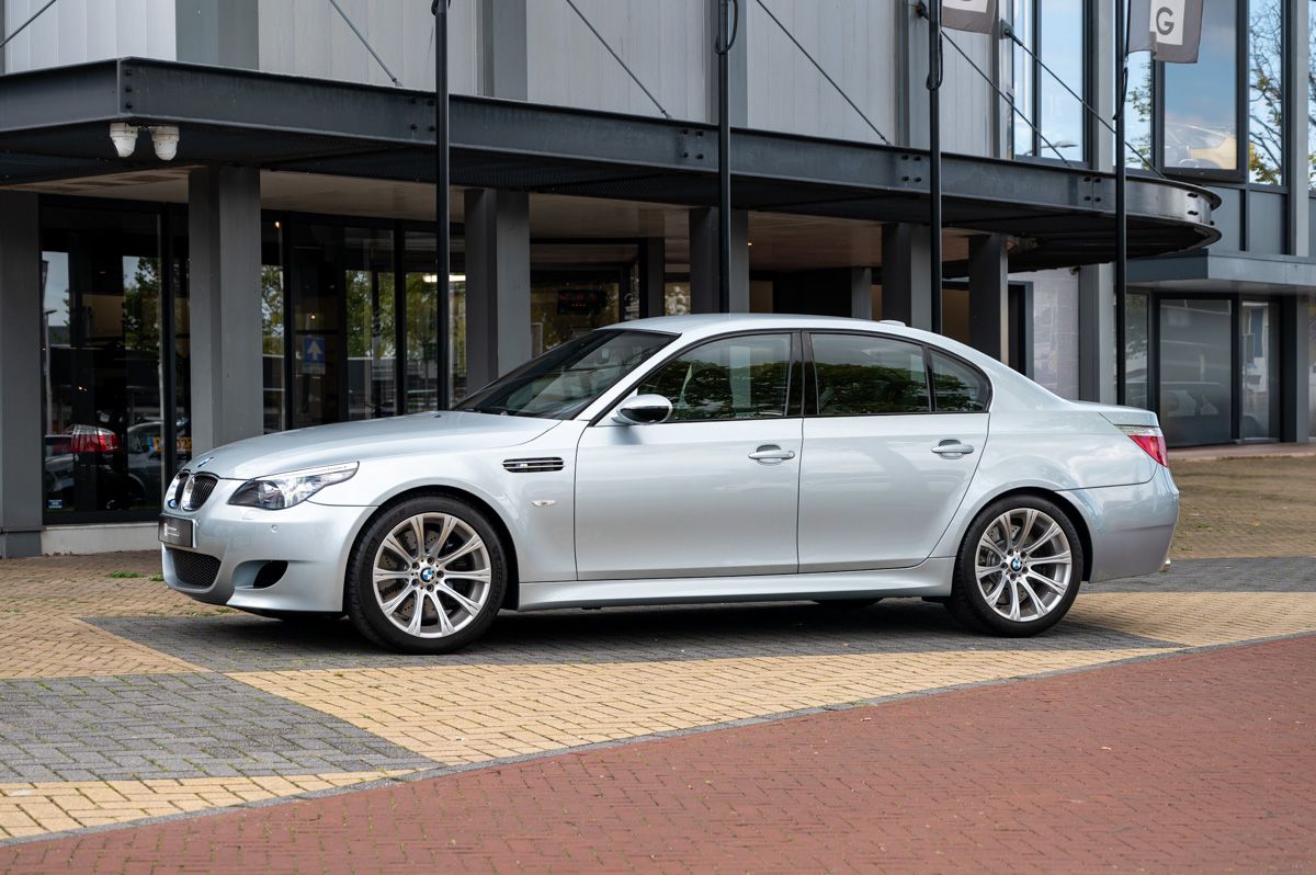 BMW M5 (2007)