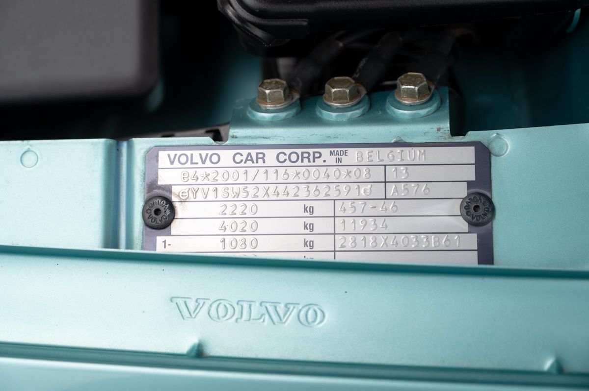 Volvo V70 (2003) — صورة 39