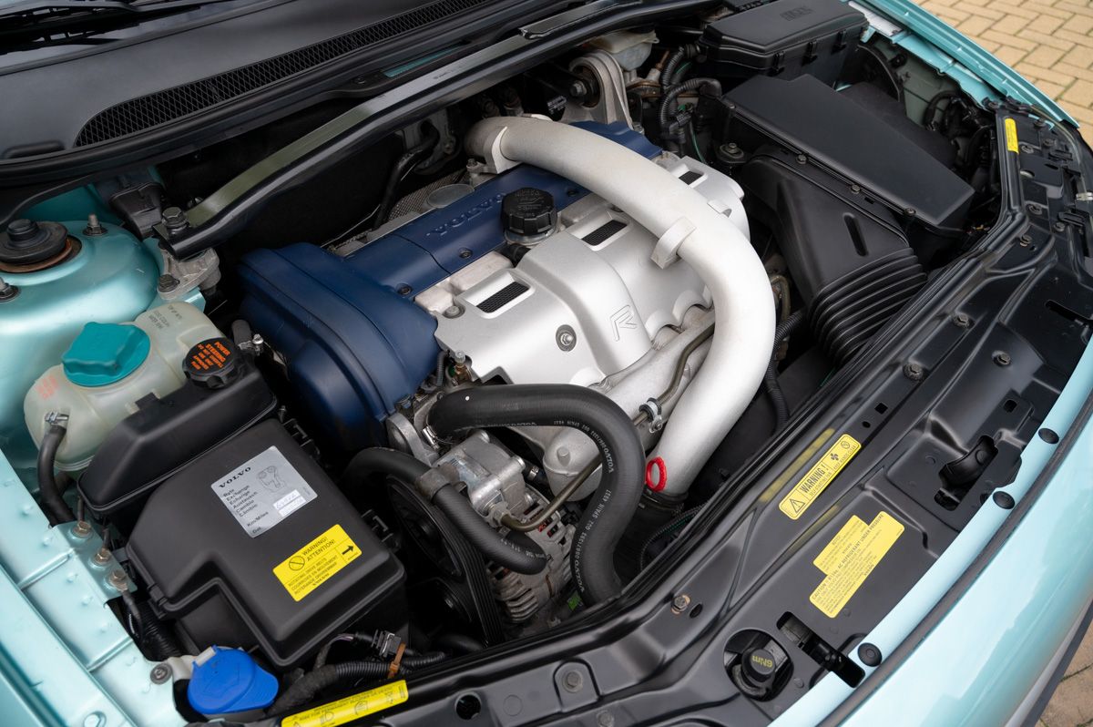 Volvo V70 (2003) — صورة 79