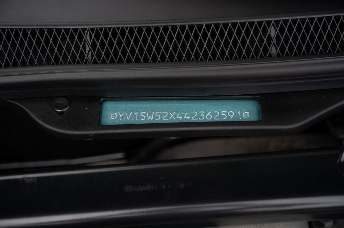Volvo V70 (2003) — صورة 40