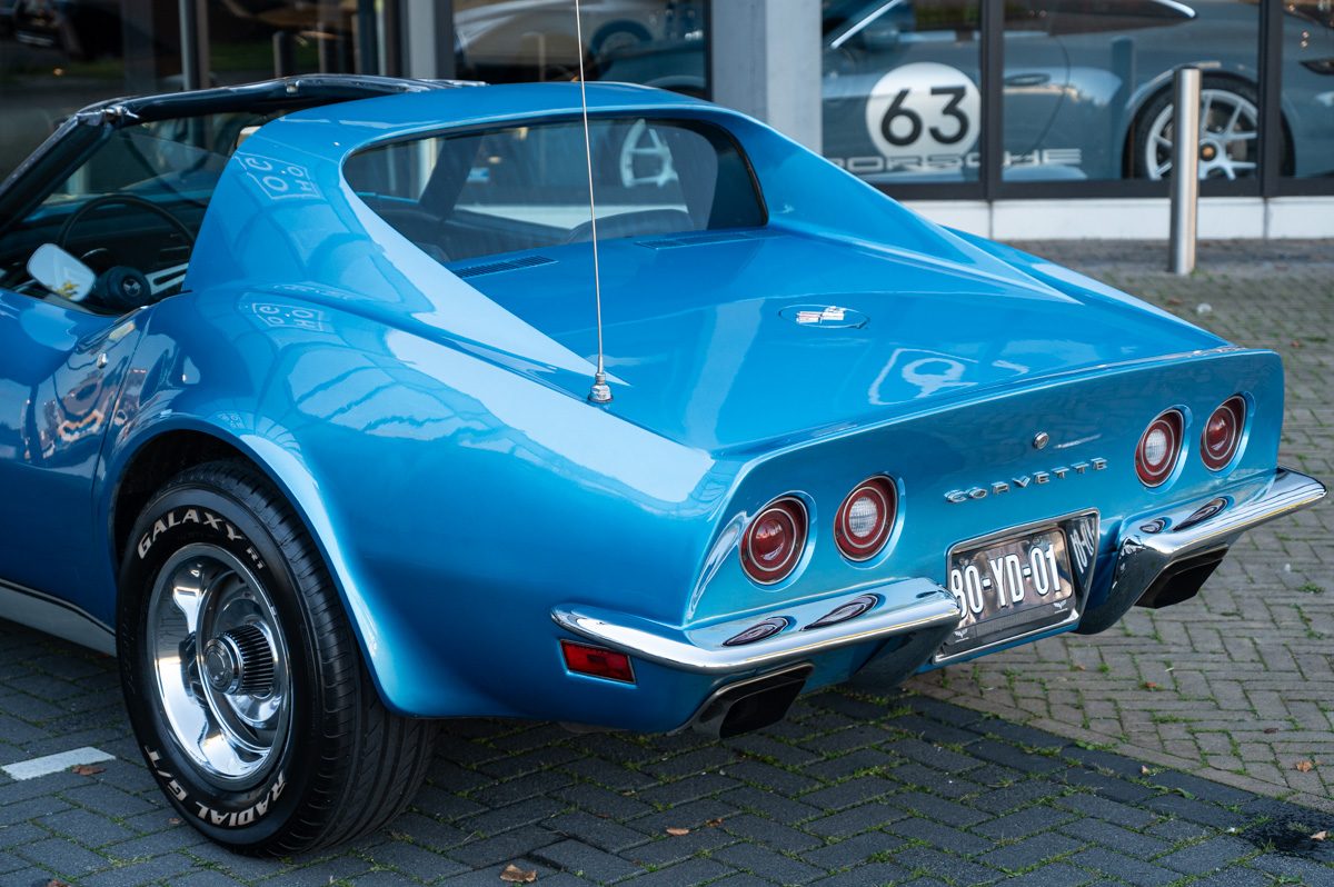 Chevrolet Corvette (1973) — photo 14