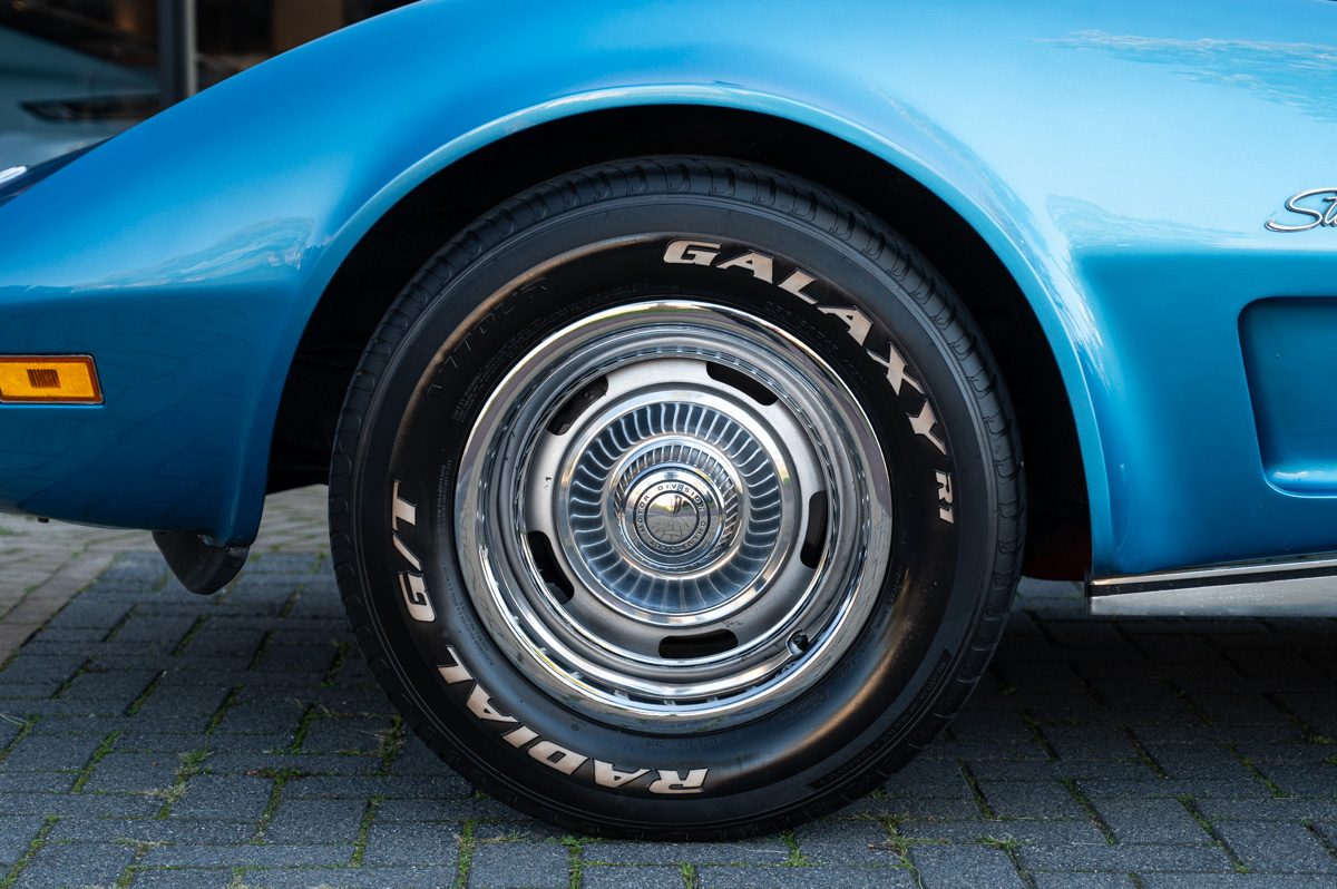 Chevrolet Corvette (1973) — photo 22