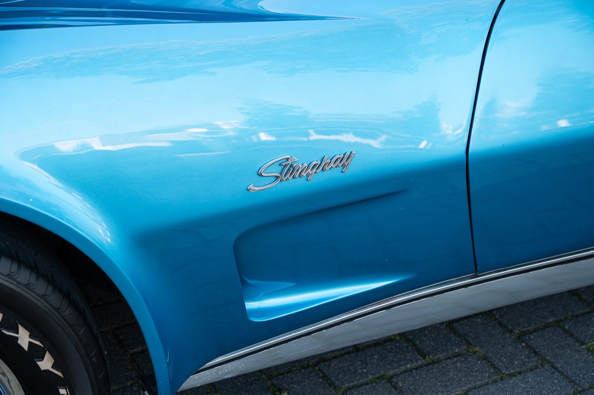 Chevrolet Corvette (1973) — photo 32