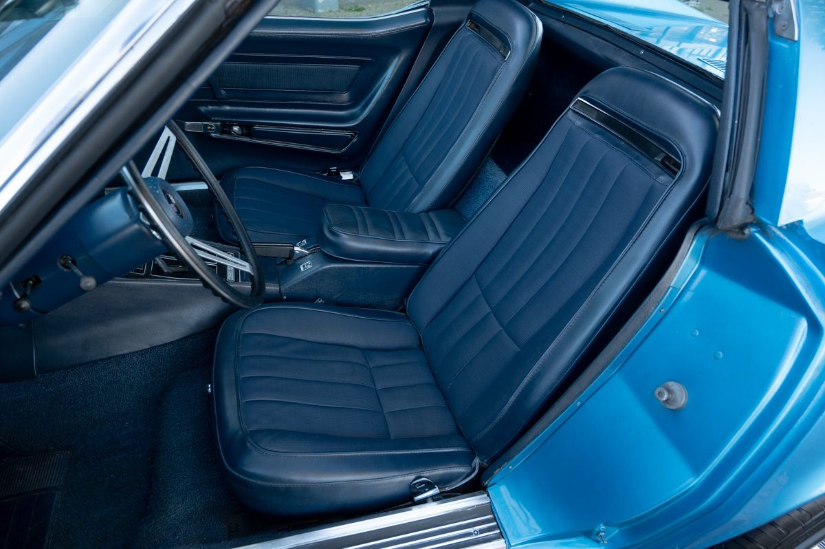 Chevrolet Corvette (1973) — photo 56