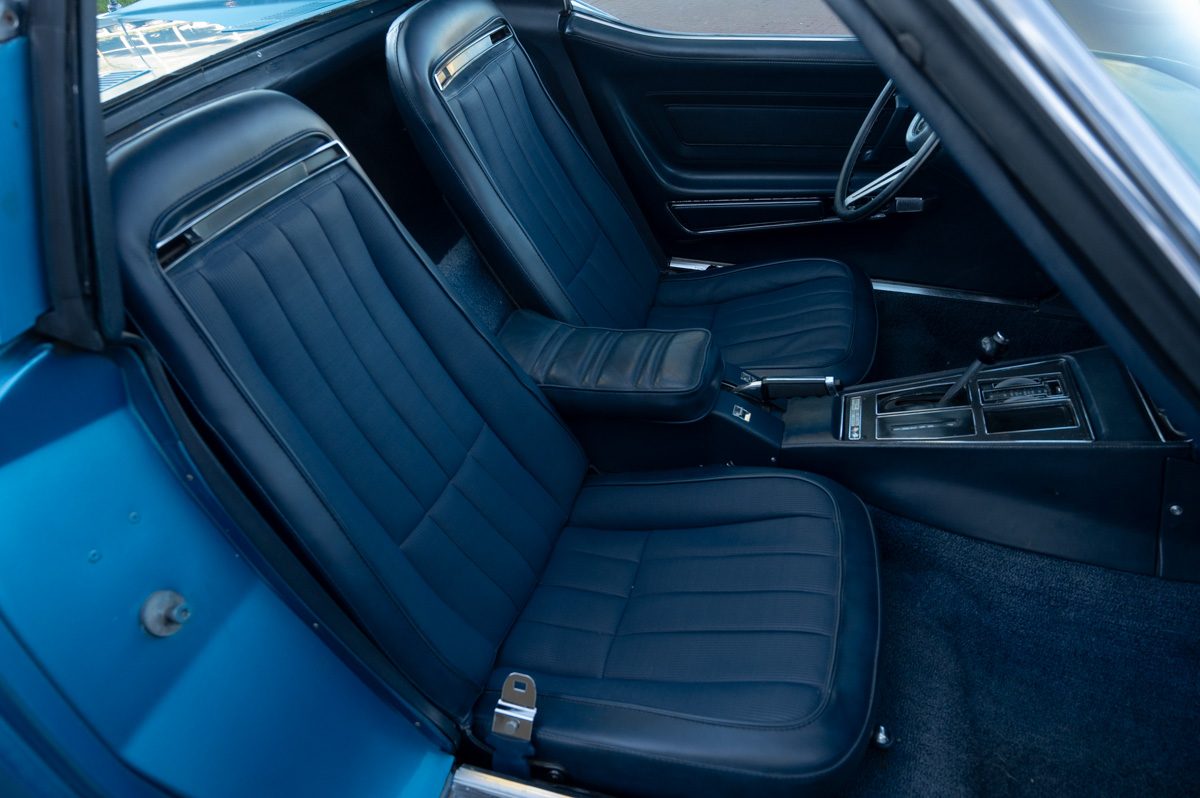 Chevrolet Corvette (1973) — photo 58