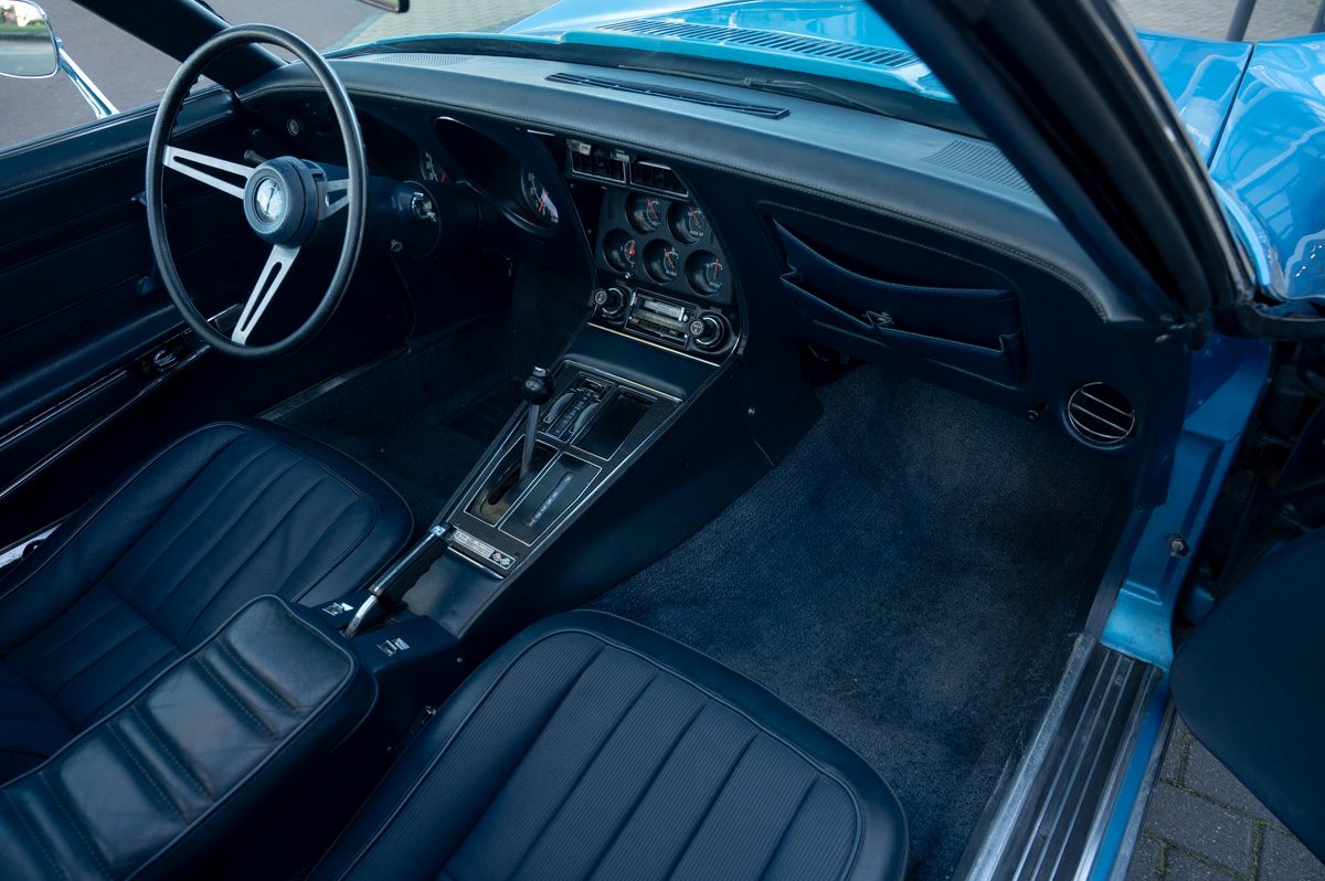 Chevrolet Corvette (1973) — photo 55