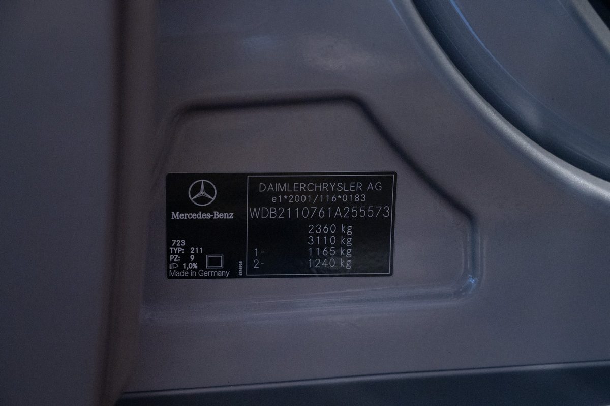 Mercedes-Benz E-Klasse (2003) — صورة 29