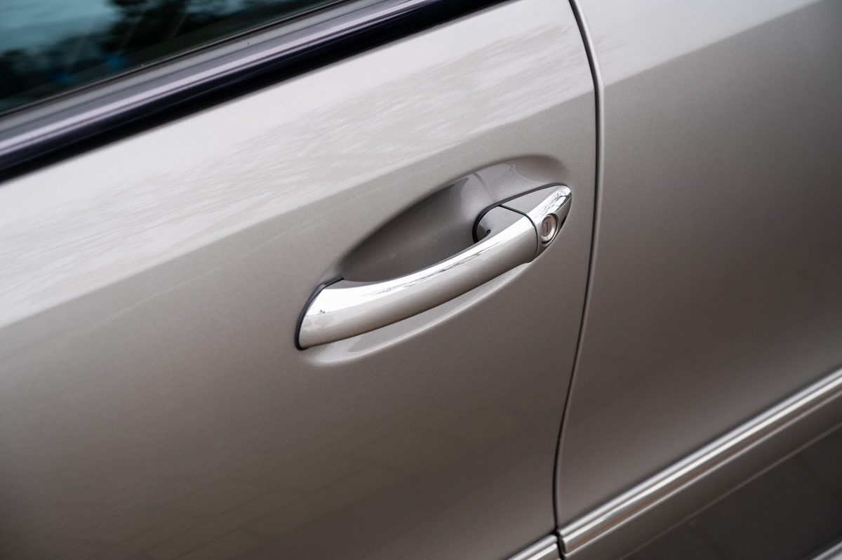 Mercedes-Benz E-Klasse (2003) — صورة 33
