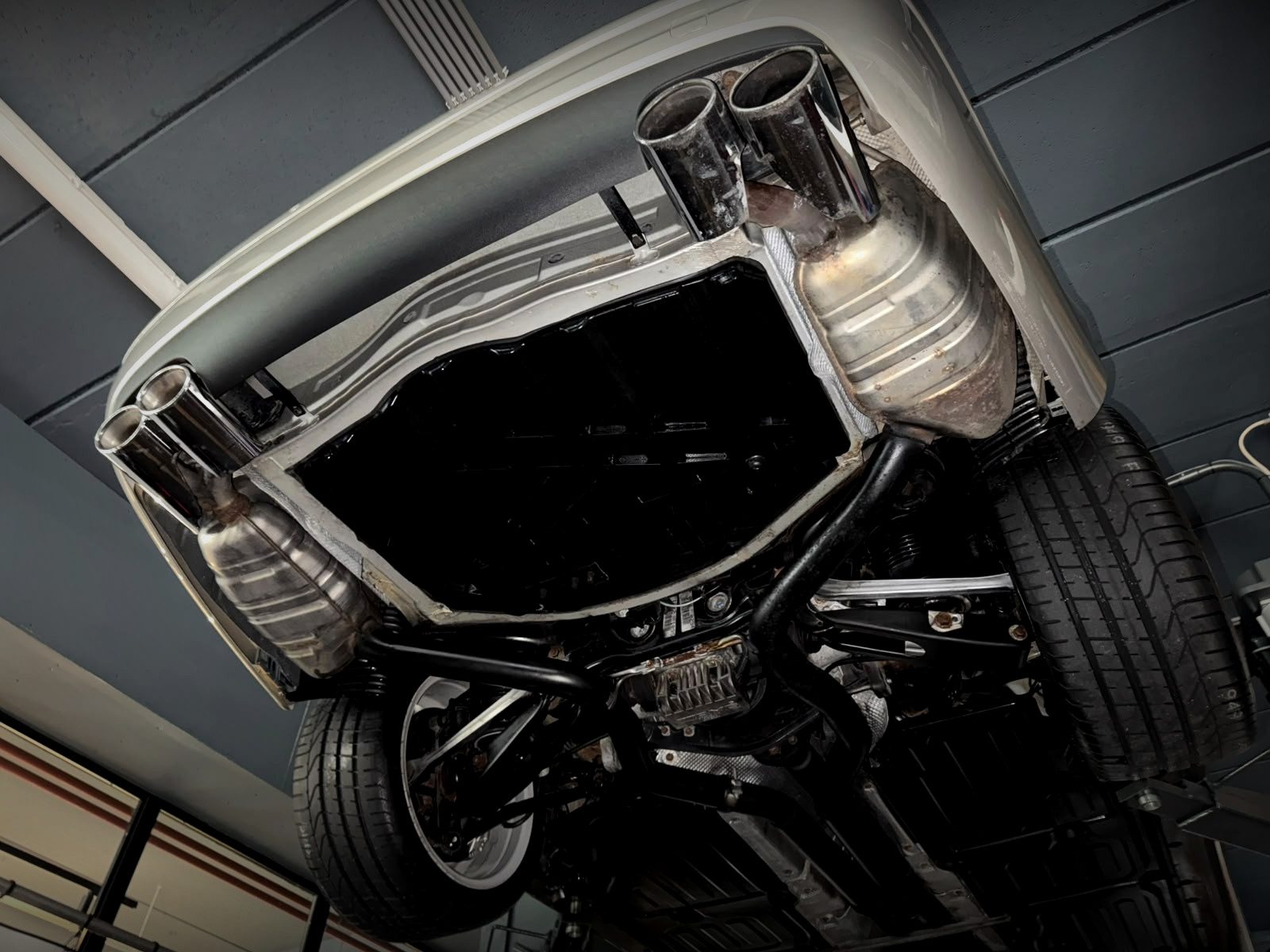 Mercedes-Benz E-Klasse (2003) — صورة 88