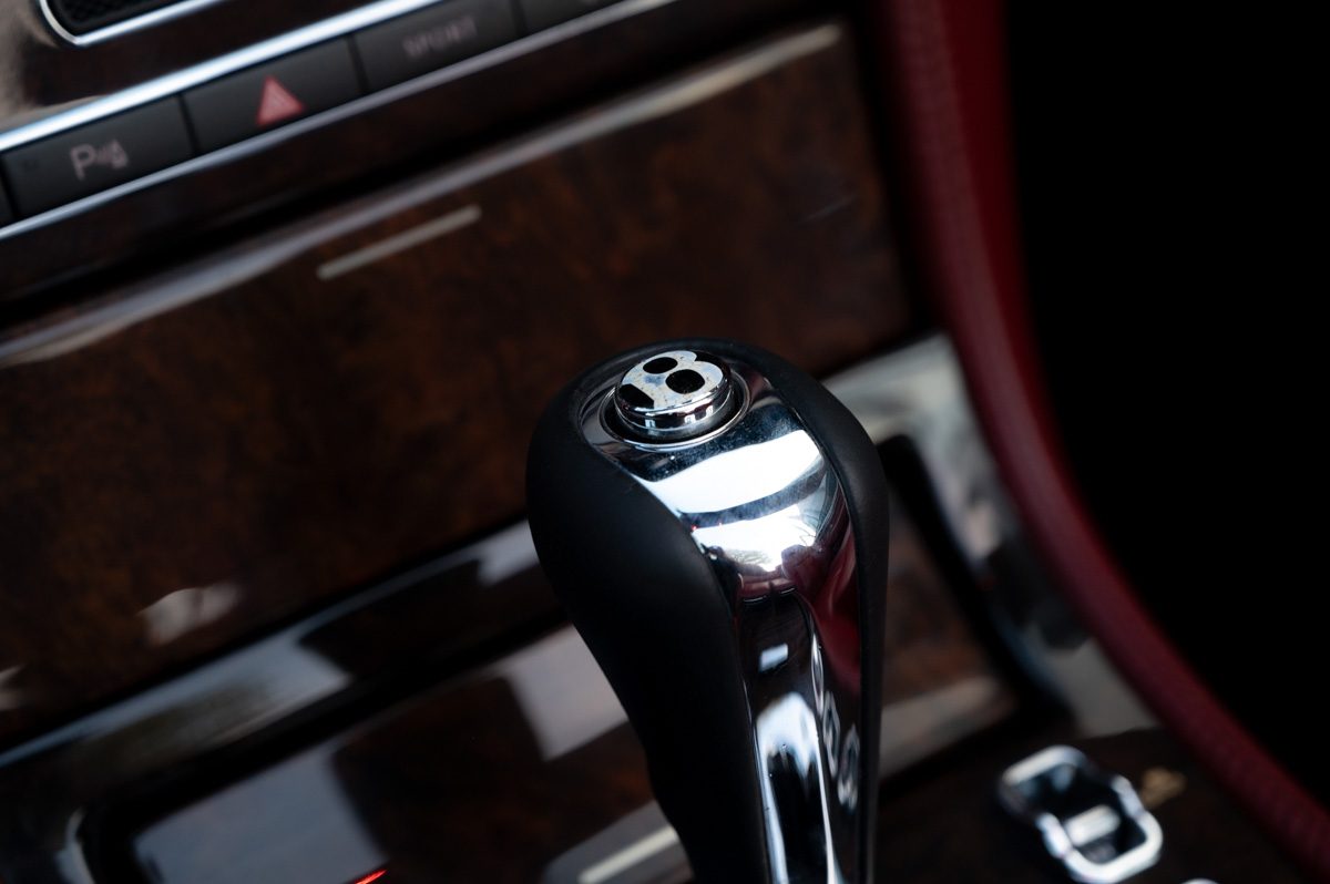 Bentley Azure (2007) — Foto 54