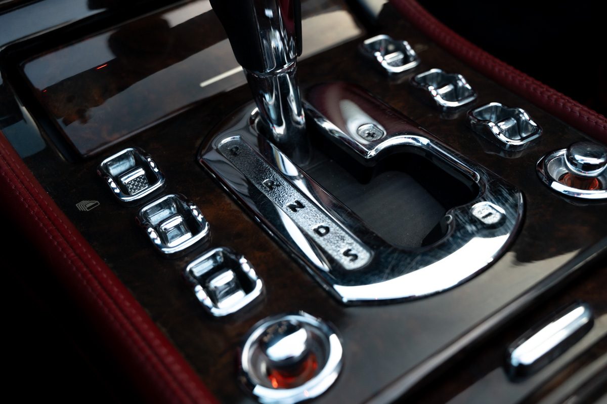 Bentley Azure (2007) — Foto 59
