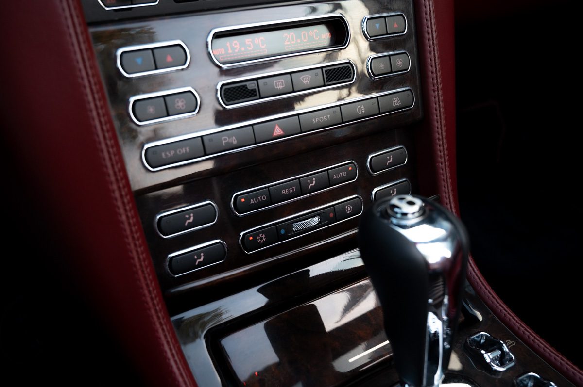 Bentley Azure (2007) — Foto 58
