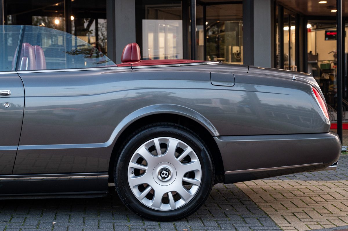 Bentley Azure (2007) — Foto 19