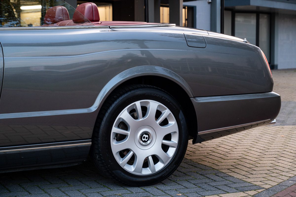 Bentley Azure (2007) — Foto 21