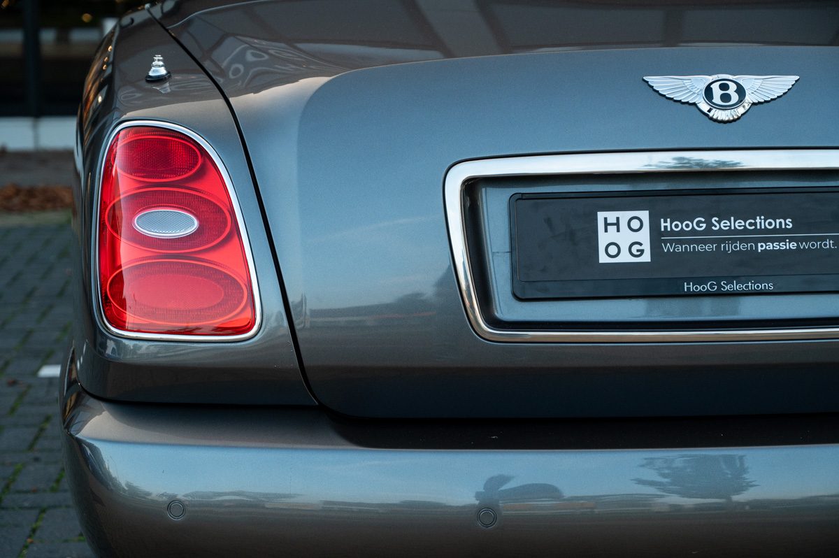 Bentley Azure (2007) — Foto 25