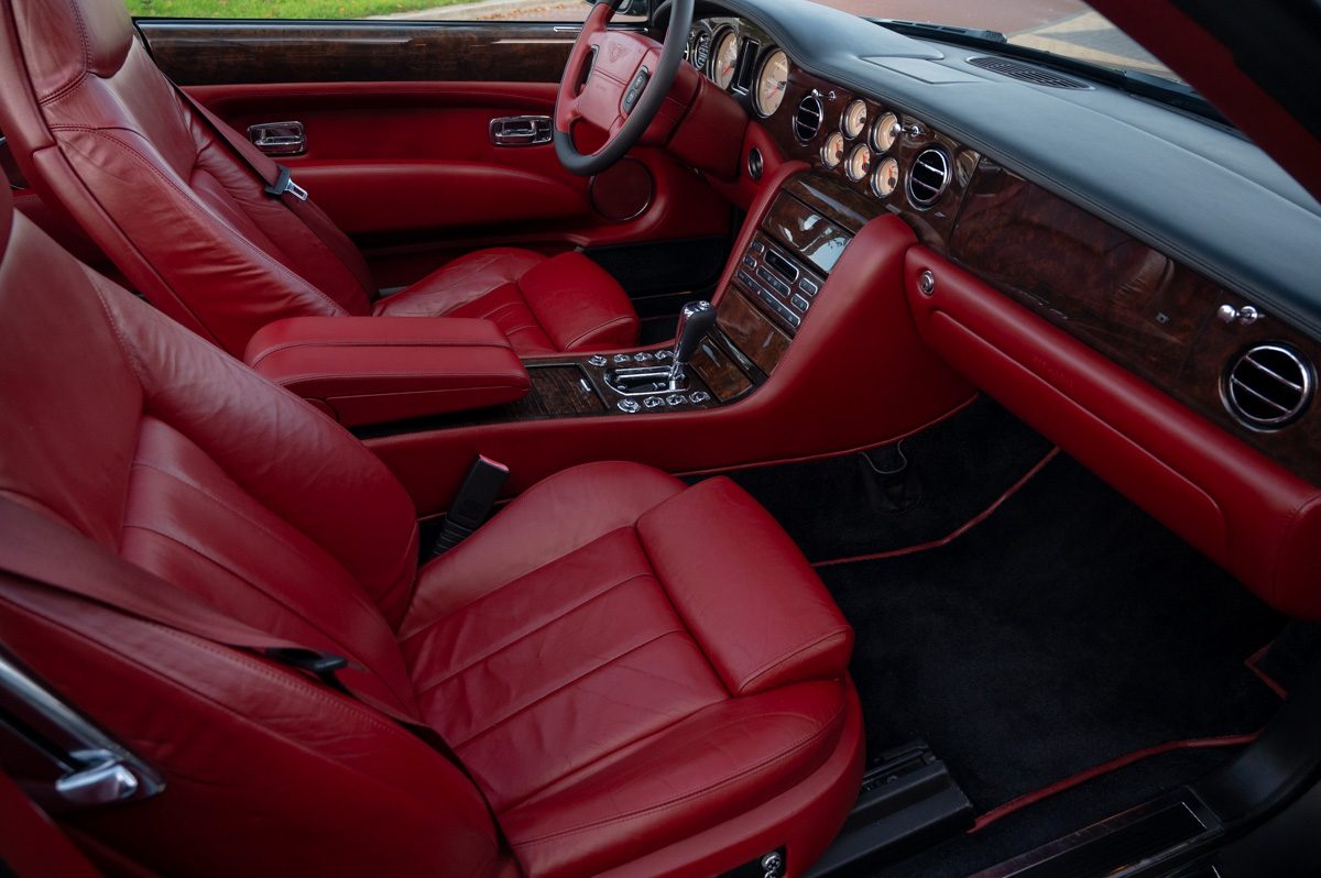 Bentley Azure (2007) — Foto 47