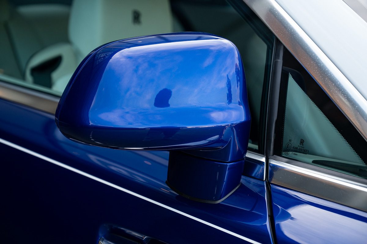 Rolls-Royce Wraith (2014) — Foto 33
