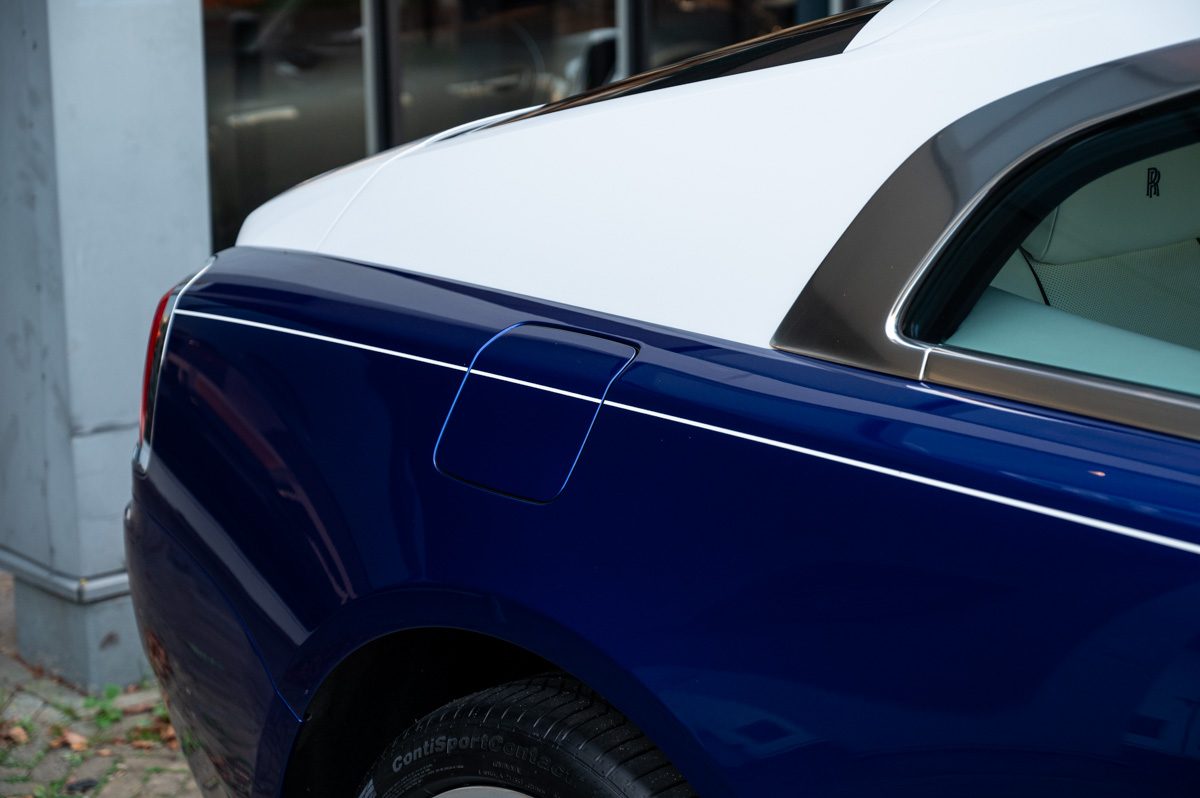 Rolls-Royce Wraith (2014) — Foto 31