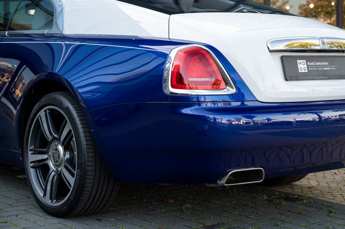 Rolls-Royce Wraith (2014) — Foto 36