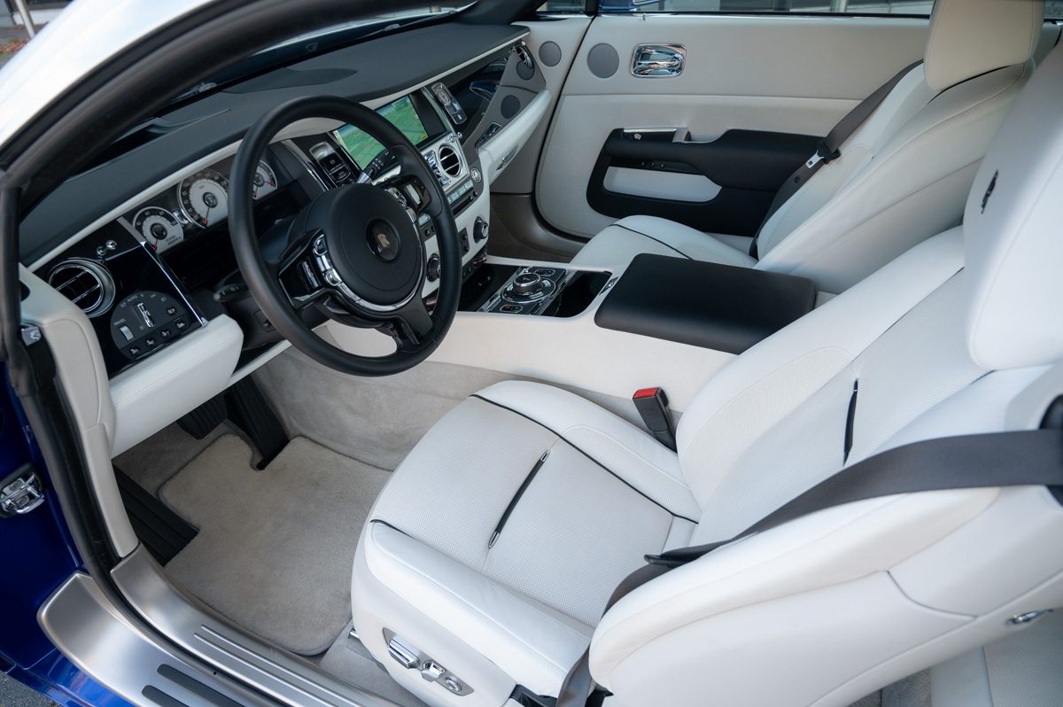 Rolls-Royce Wraith (2014) — Foto 40