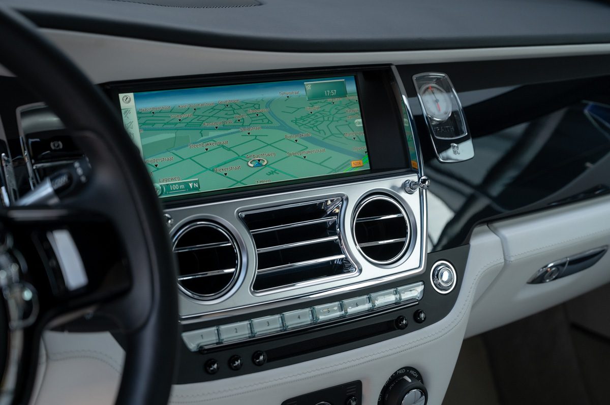 Rolls-Royce Wraith (2014) — Foto 44