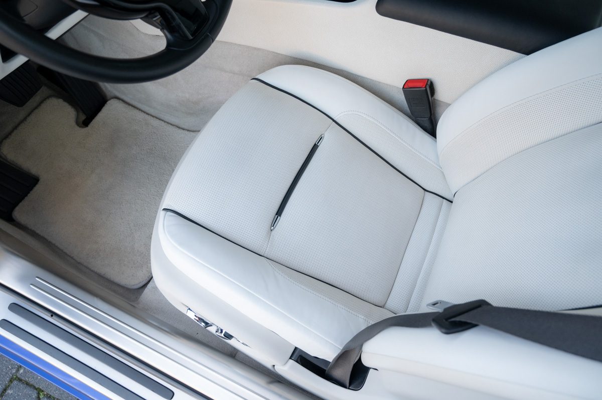 Rolls-Royce Wraith (2014) — Foto 48