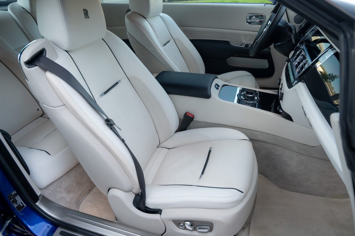 Rolls-Royce Wraith (2014) — Foto 49