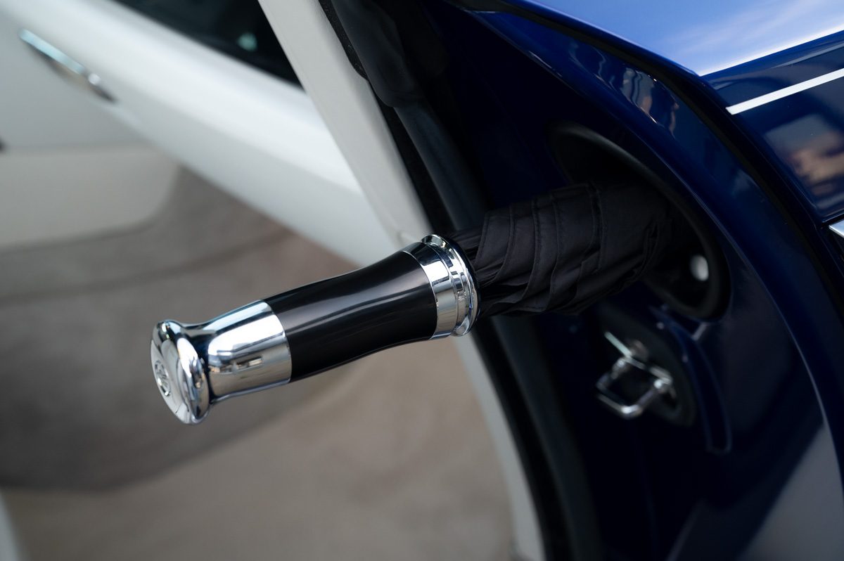 Rolls-Royce Wraith (2014) — Foto 73