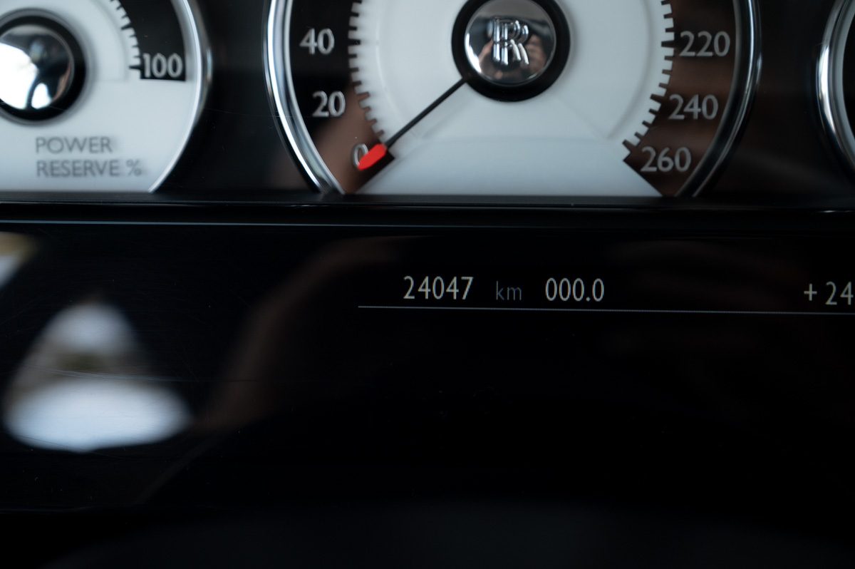 Rolls-Royce Wraith (2014) — Foto 54