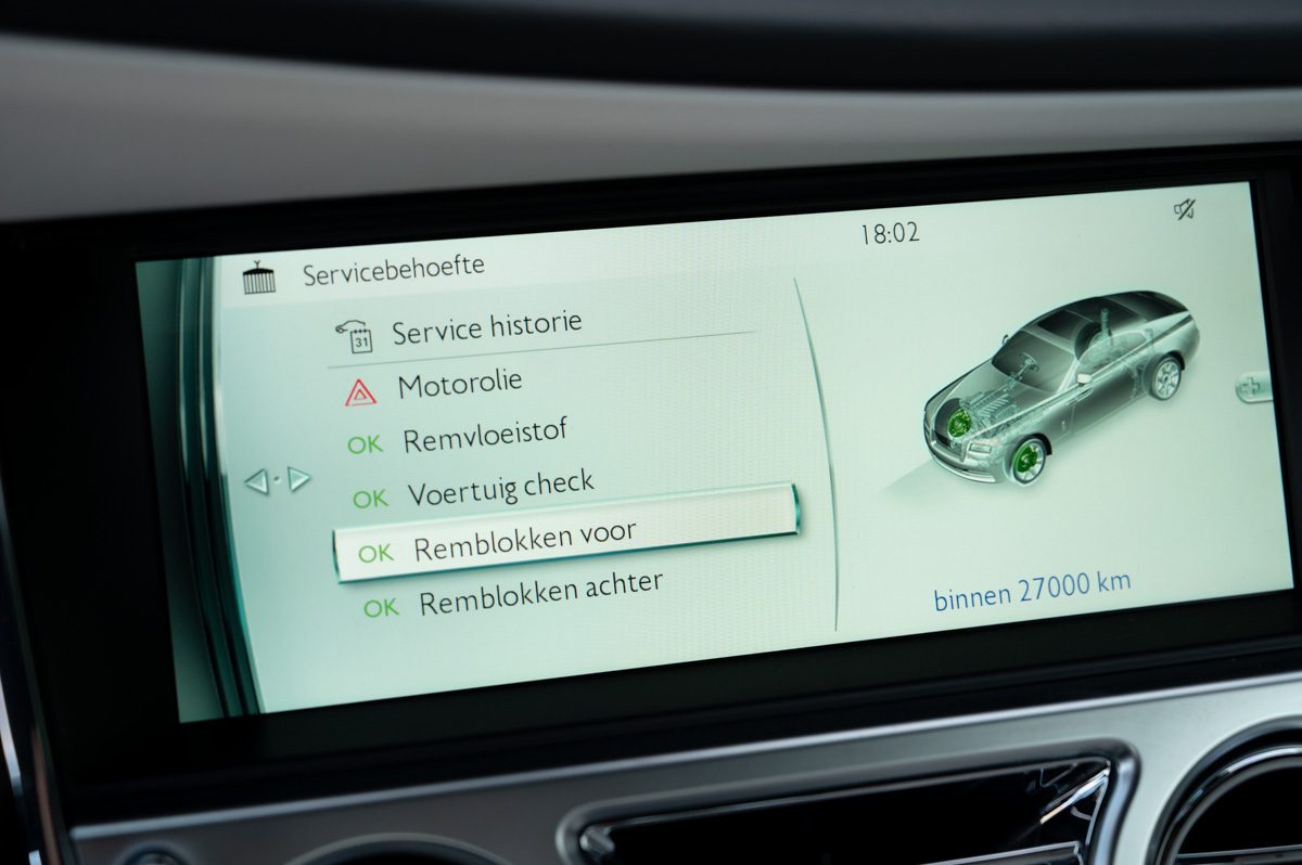 Rolls-Royce Wraith (2014) — Foto 58