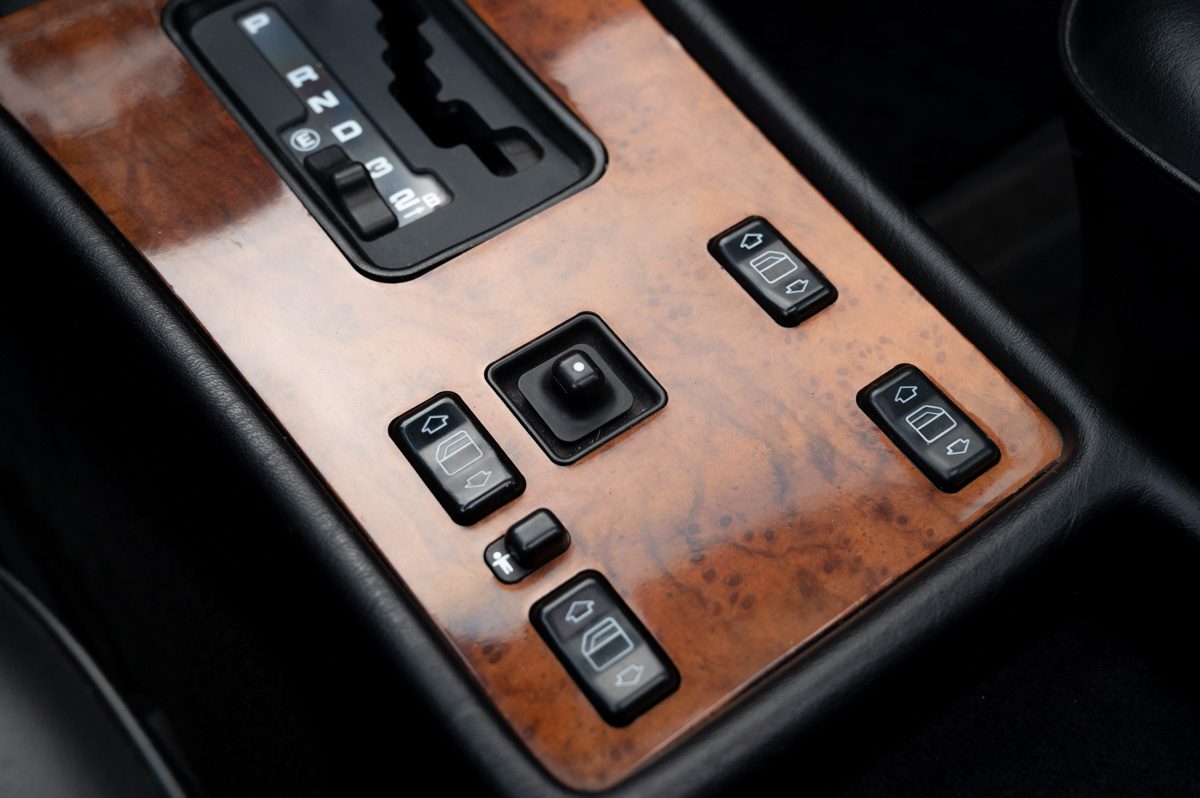 Mercedes-Benz Classe S (1988) — photo 59