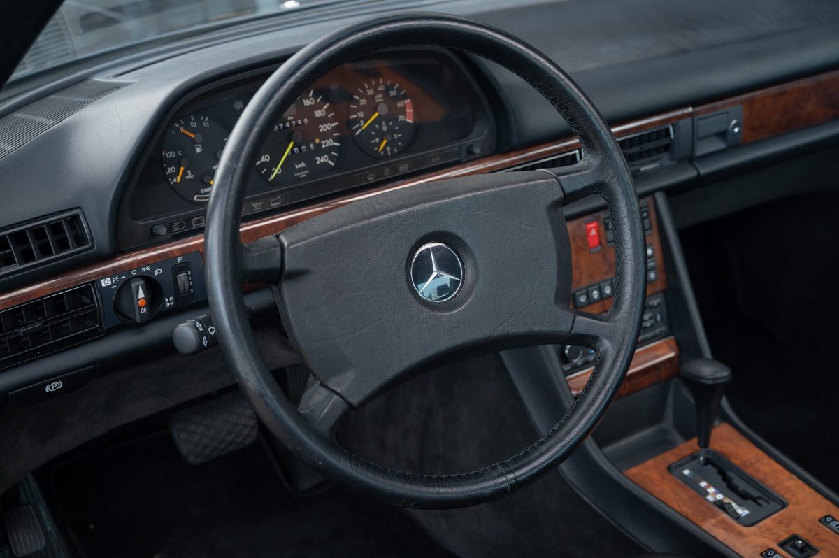 Mercedes-Benz Classe S (1988) — photo 51