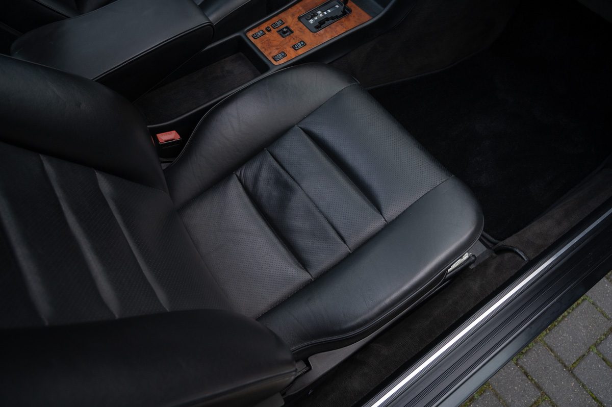Mercedes-Benz Classe S (1988) — photo 46
